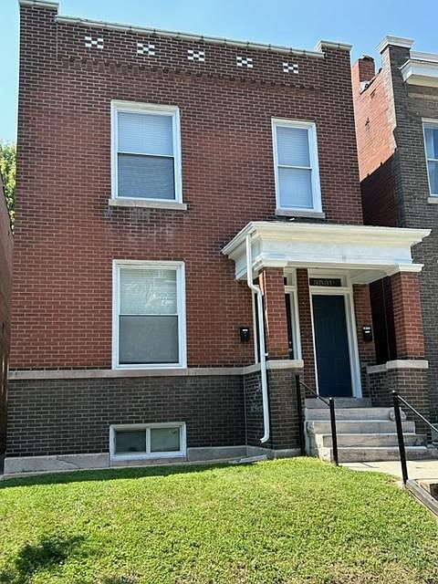 1st image of 3531 Giles Ave #2F