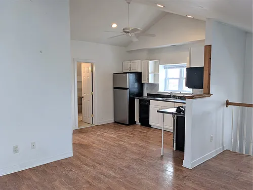 Floor plan 1 Bedroom, 1 Bath - Historic - 3rd floor