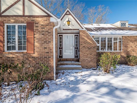 5th image of 2998 Whispering Pines Dr
