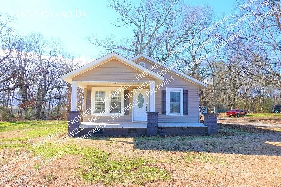 4385 Skyland Dr