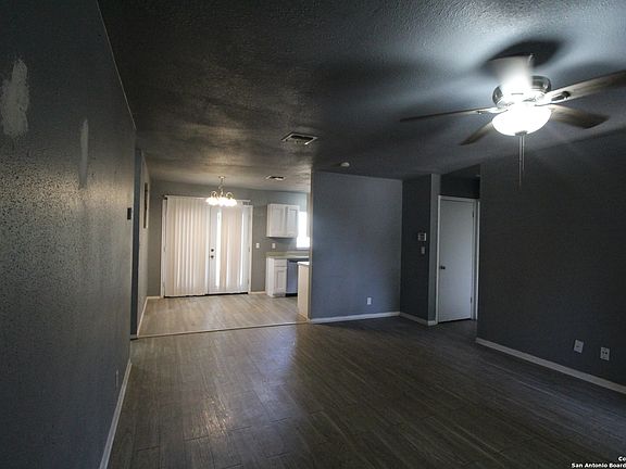 4th image of 8102 GLEN LARK