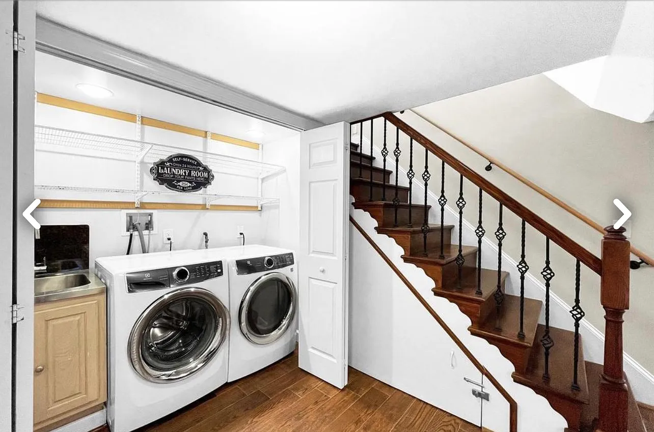 1 bed, 1040 sqft, $1,799 — Photo 1