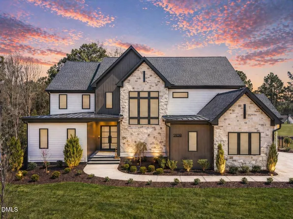 2109 Camber Dr, Wake Forest, NC 27587