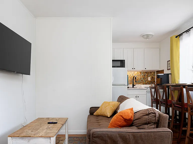 839 N Smith Rd #1 — Photo 6
