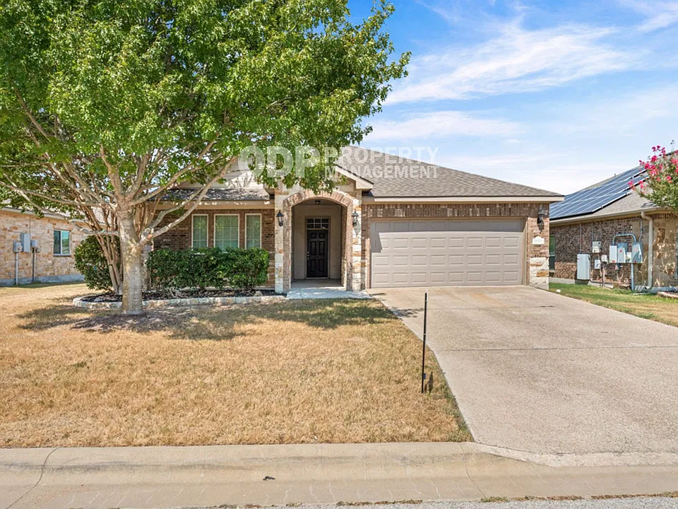 5816 Markham Dr