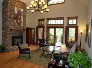 138 S Camp Rd APT 104, Boone, NC 28607