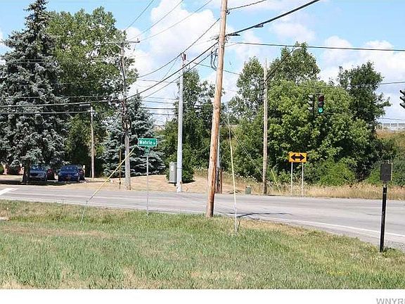 2nd image of 1187 Wehrle Dr