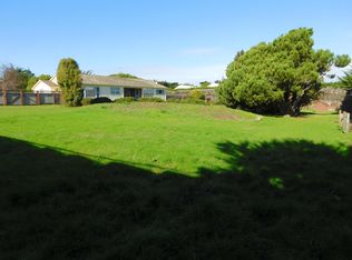 2205 Cabrillo Hwy S, Half Moon Bay, CA 94019