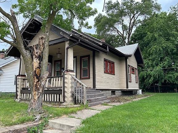 2nd image of 619 Auburn St