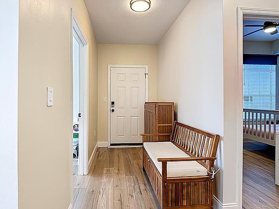 3rd image of 900 Croton Rd APT 102