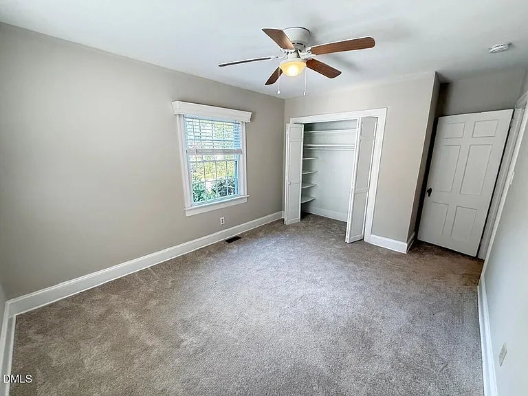 2667 Davis St — Photo 33