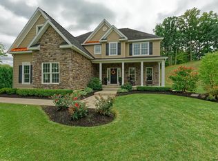 1 Seneca Rd, Niskayuna, NY 12309