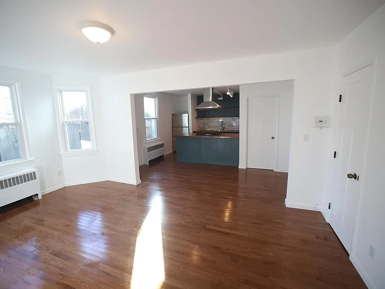 15 Prospect St #1 — Photo 3