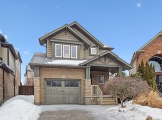 77 Laughland Ln, Guelph, ON