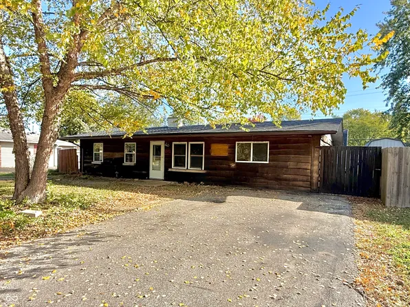 241 Mooreland Dr, New Whiteland, IN 46184