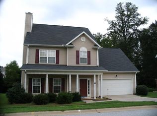 907 Morning Mist Ln, Simpsonville, SC 29680