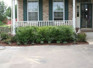 3152 Larrabee Dr, Geneva, IL 60134