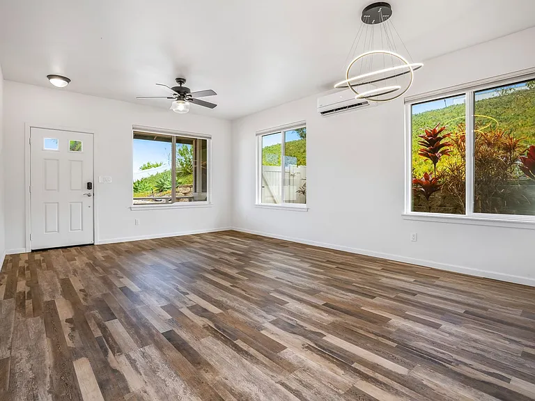 78 Ia Iki St — Photo 2