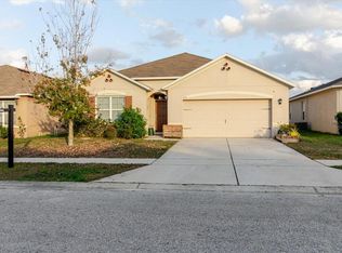 525 Squires Grove Dr, Winter Haven, FL 33880