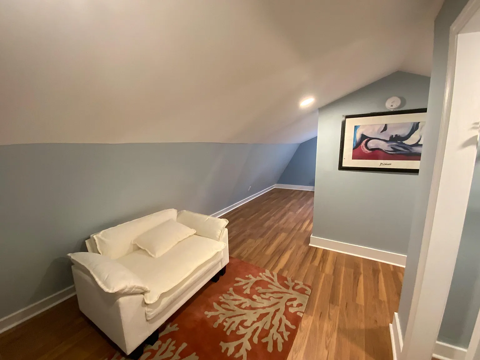 1 bed, 1.0 bath, 750 sqft, $3,413 — Photo 3