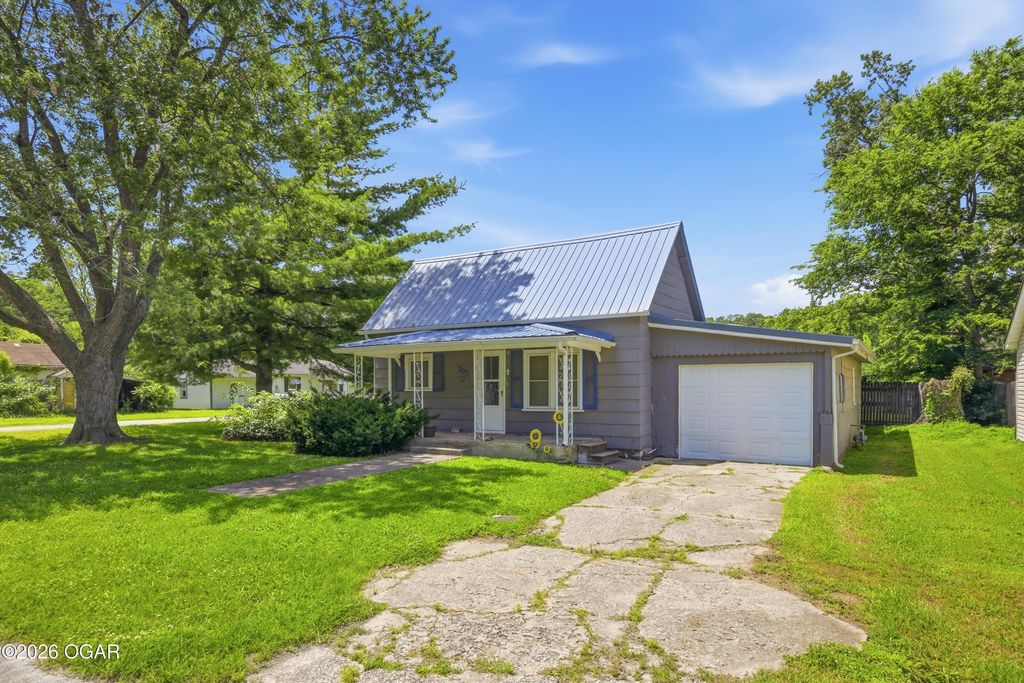 303 Peoria St, Seneca, MO - View 3