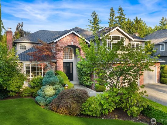 25723 SE 25th Way, Sammamish, WA 98075