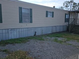 539 Market St, Raceland, LA 70394