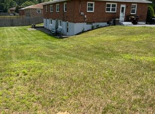 2 Van Dyke Rd #A, Albany, NY 12205