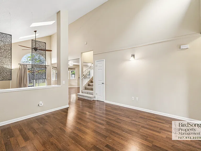 1412 Middlebrook Way — Photo 4