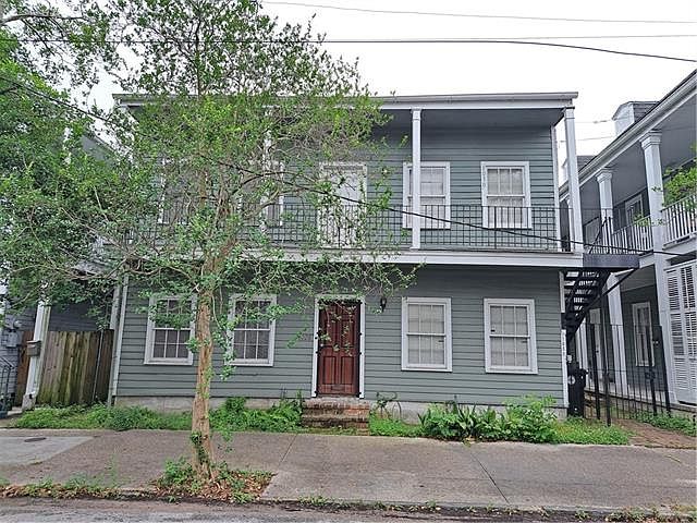 1st image of 1028 4th St