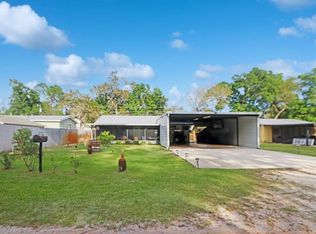 168 N Deer Ave, Wewahitchka, FL 32465