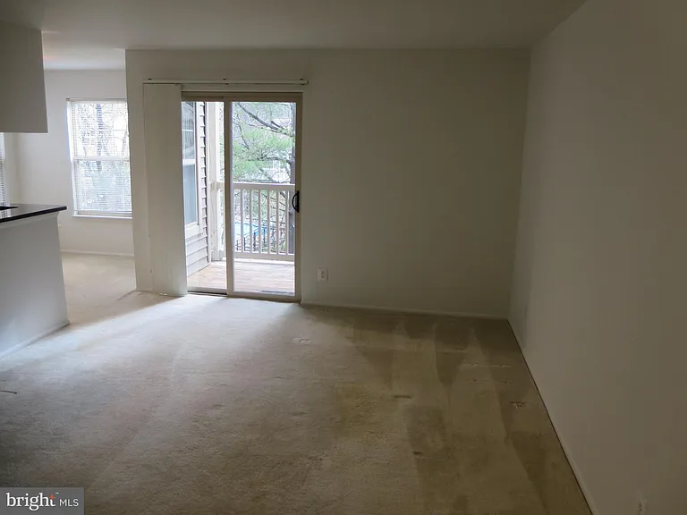 1712 Abercromby Ct #F — Photo 7