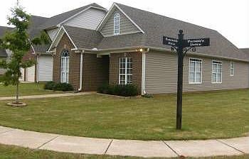 1st image of 2177 Parsons Dr