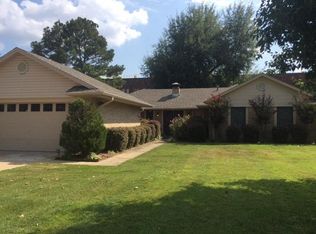 8206 Williamsburg Rd, Fort Smith, AR 72903