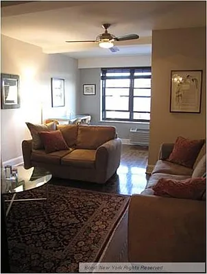 Sold by Bond New York | media 8