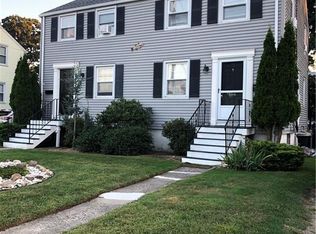 684 Reef Rd, Fairfield, CT 06824