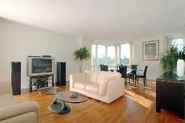 Sold by Douglas Elliman | media 10