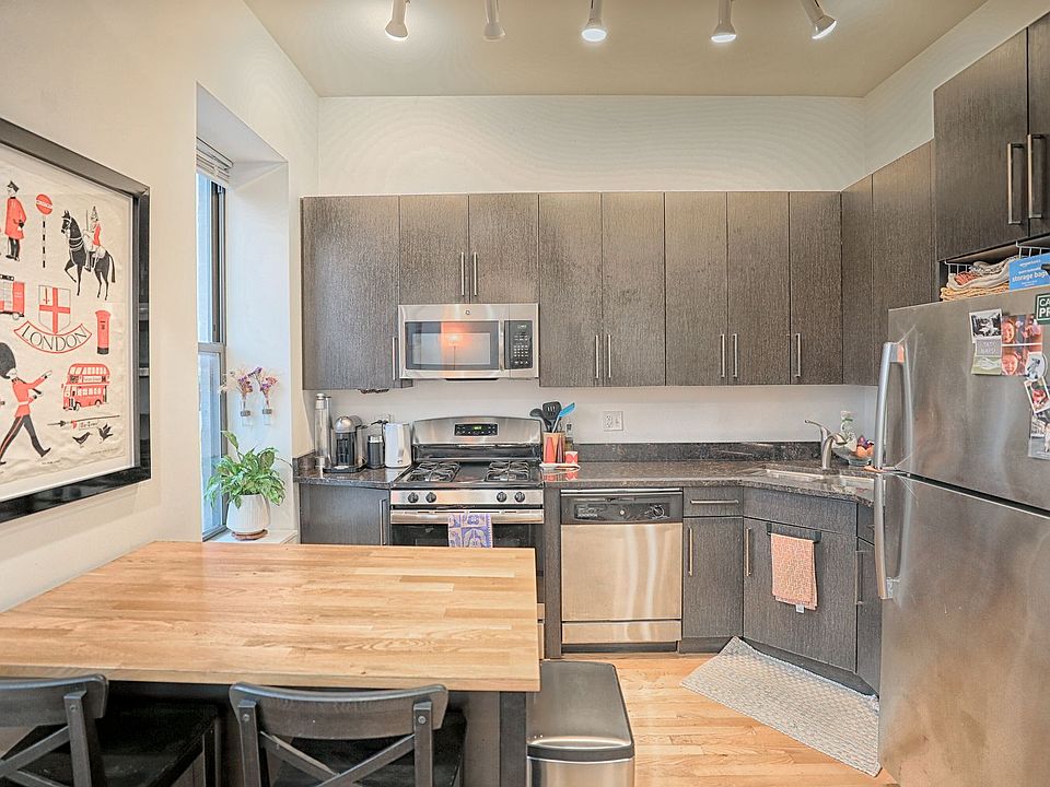 1st image of 1856 N Western Ave #3F