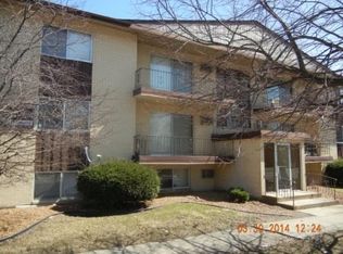 18361 Torrence Ave APT D, Lansing, IL 60438