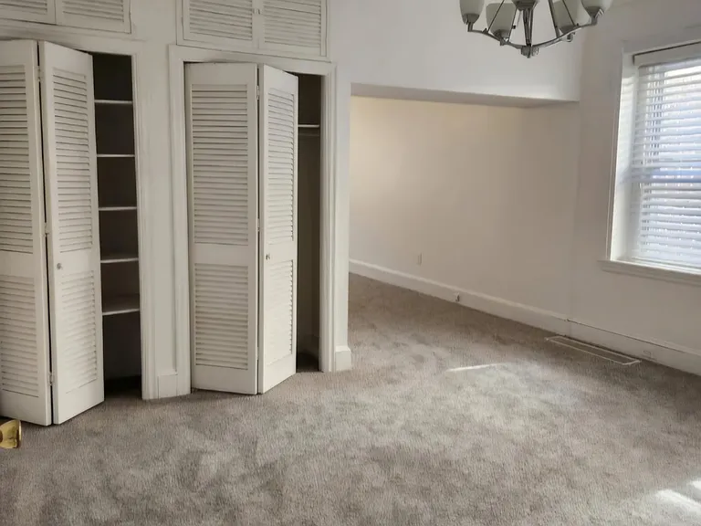 911 Saville Ave #1 — Photo 4