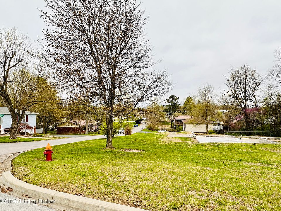 1st image of 404 Embry Villa Dr