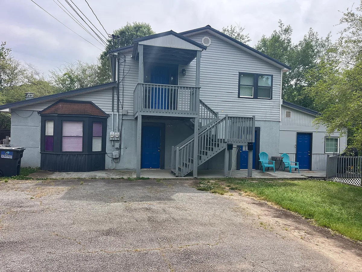 Building Photo - 252 Weeping Willow Dr