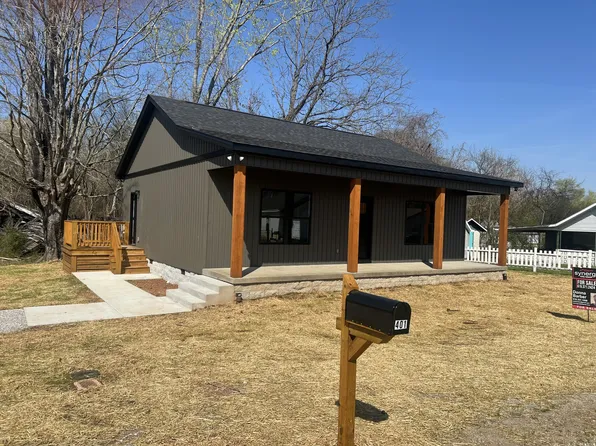 401 Hawkins St, Cowan, TN 37318