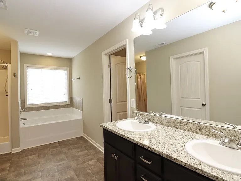 1804 Gentle Bend Way — Photo 43