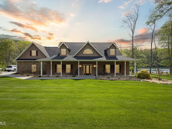 321 Pitt Rd, Kingsport, TN 37663