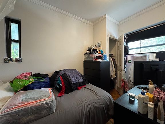 4th image of 57 Leroy St APT 9