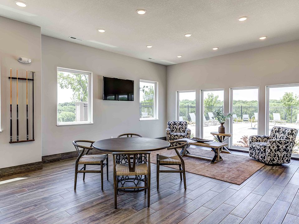 Fairway Flats 1525 Birdie Way Lawrence KS Zillow