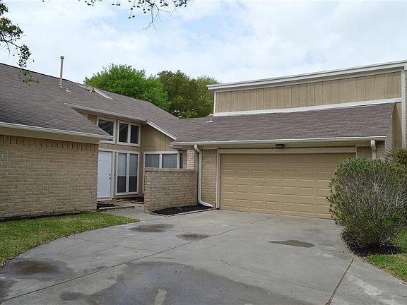 2nd image of 1118 Copper Creek Dr