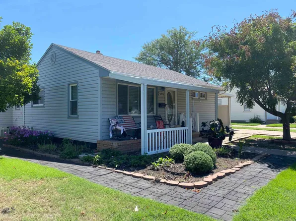 1212 Grant St, Great Bend, KS 67530