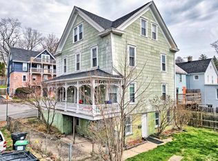 16 Henry St, Catskill, NY 12414